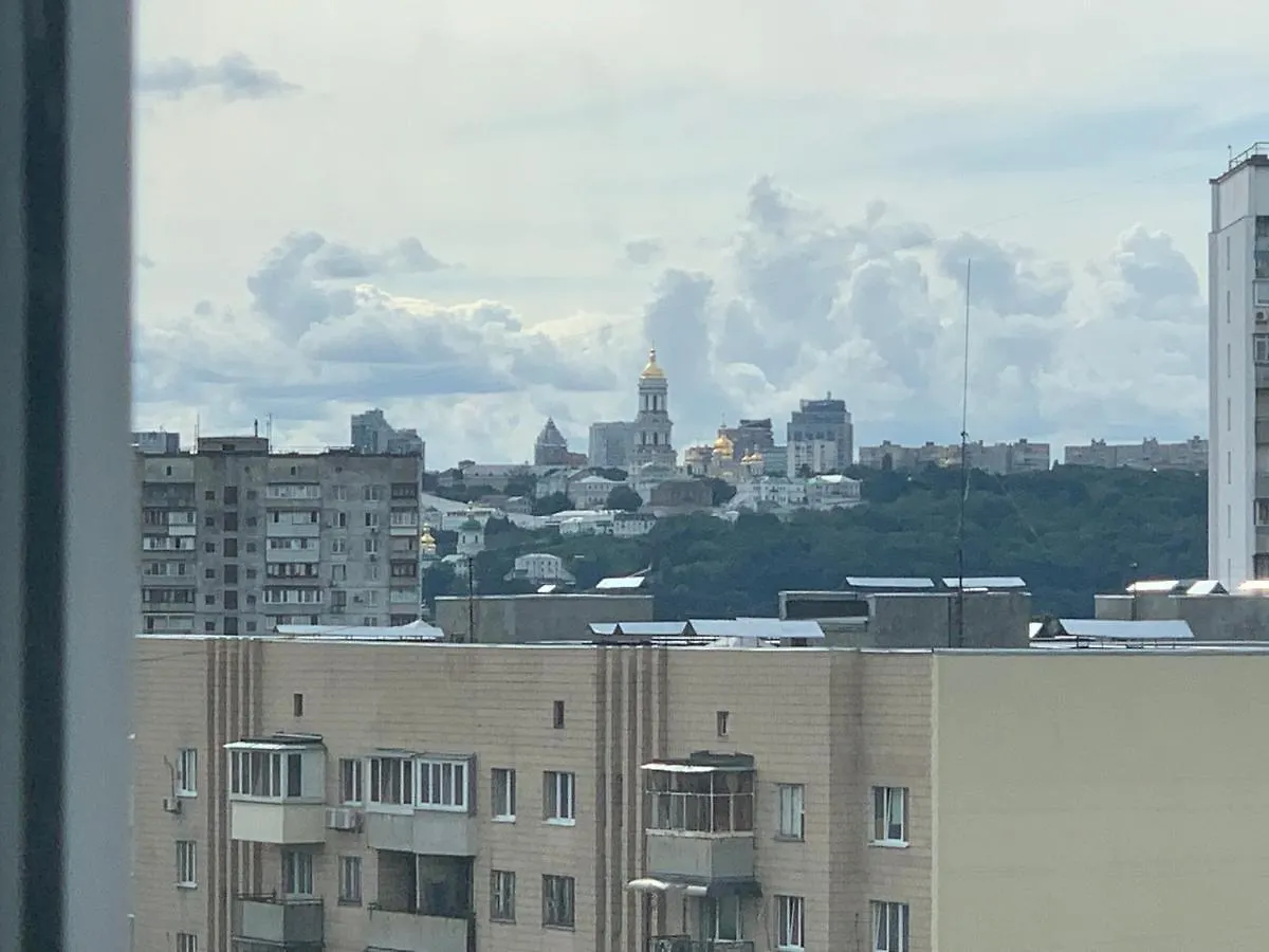 One Bedroom On Rusanovka contacts