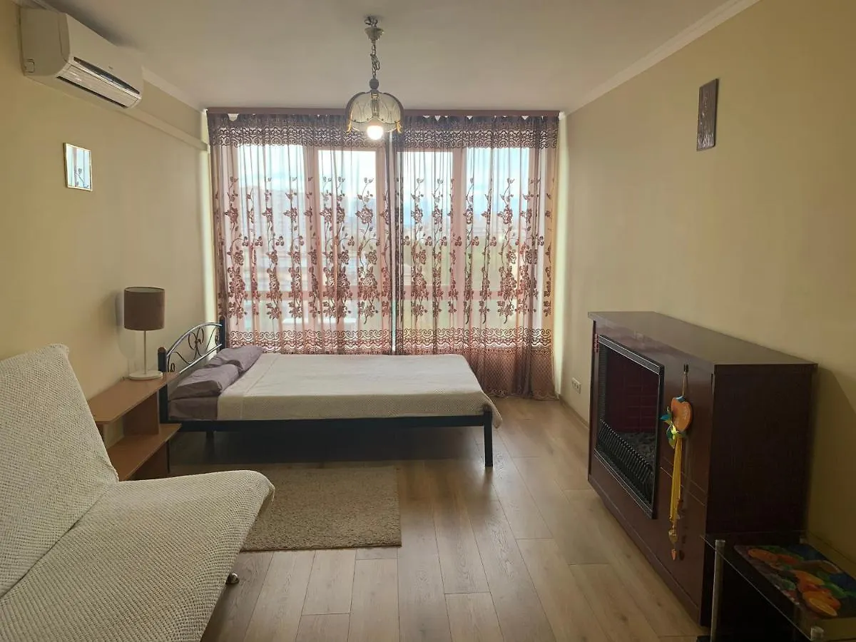 One Bedroom On Rusanovka Kyiv 0*,  Ukraine
